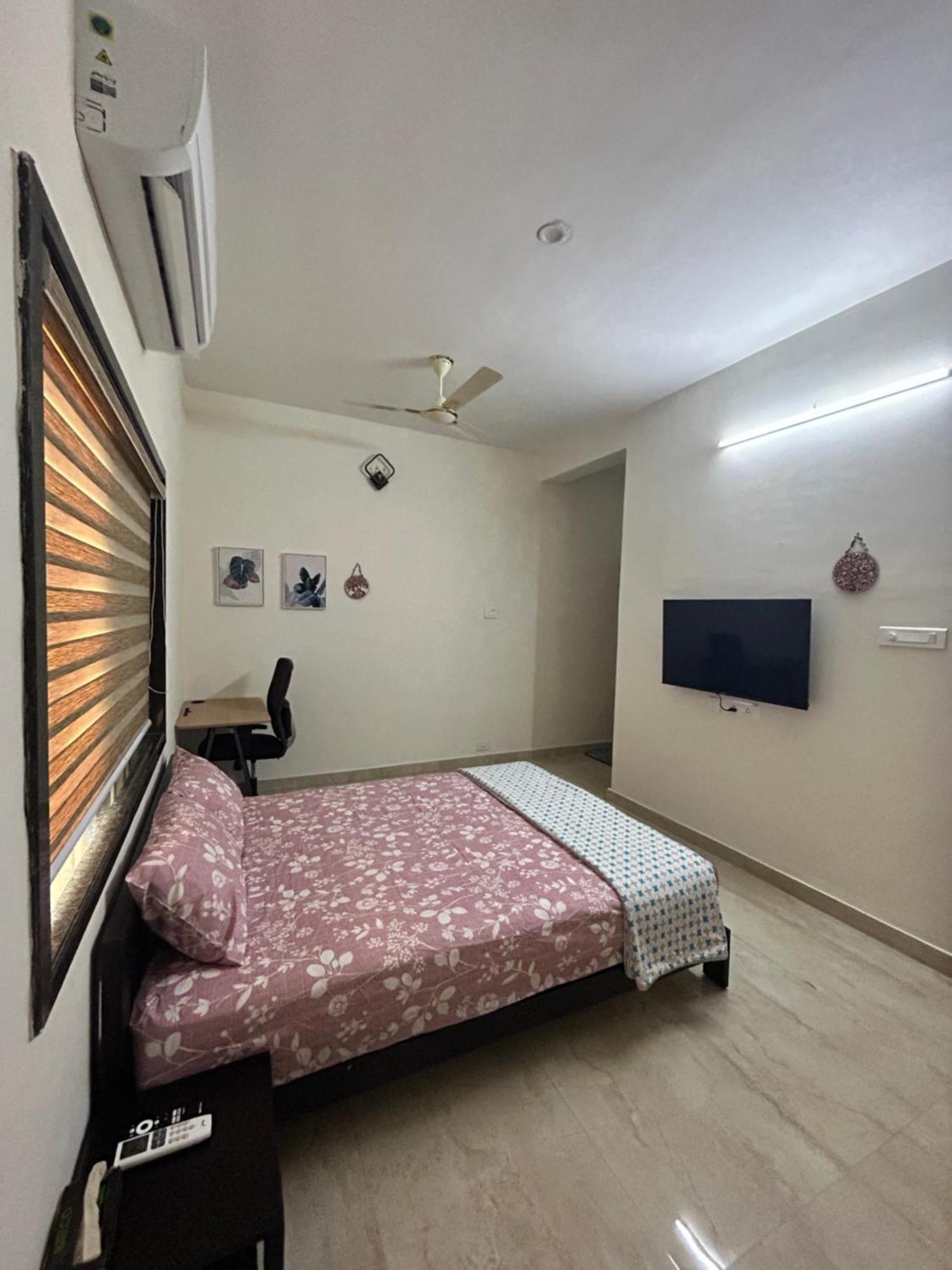 Blissful Home Near Coimbatore Airport ภายนอก รูปภาพ