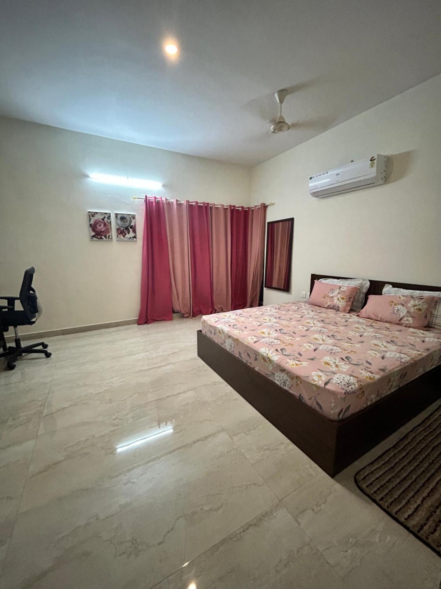 Blissful Home Near Coimbatore Airport ภายนอก รูปภาพ