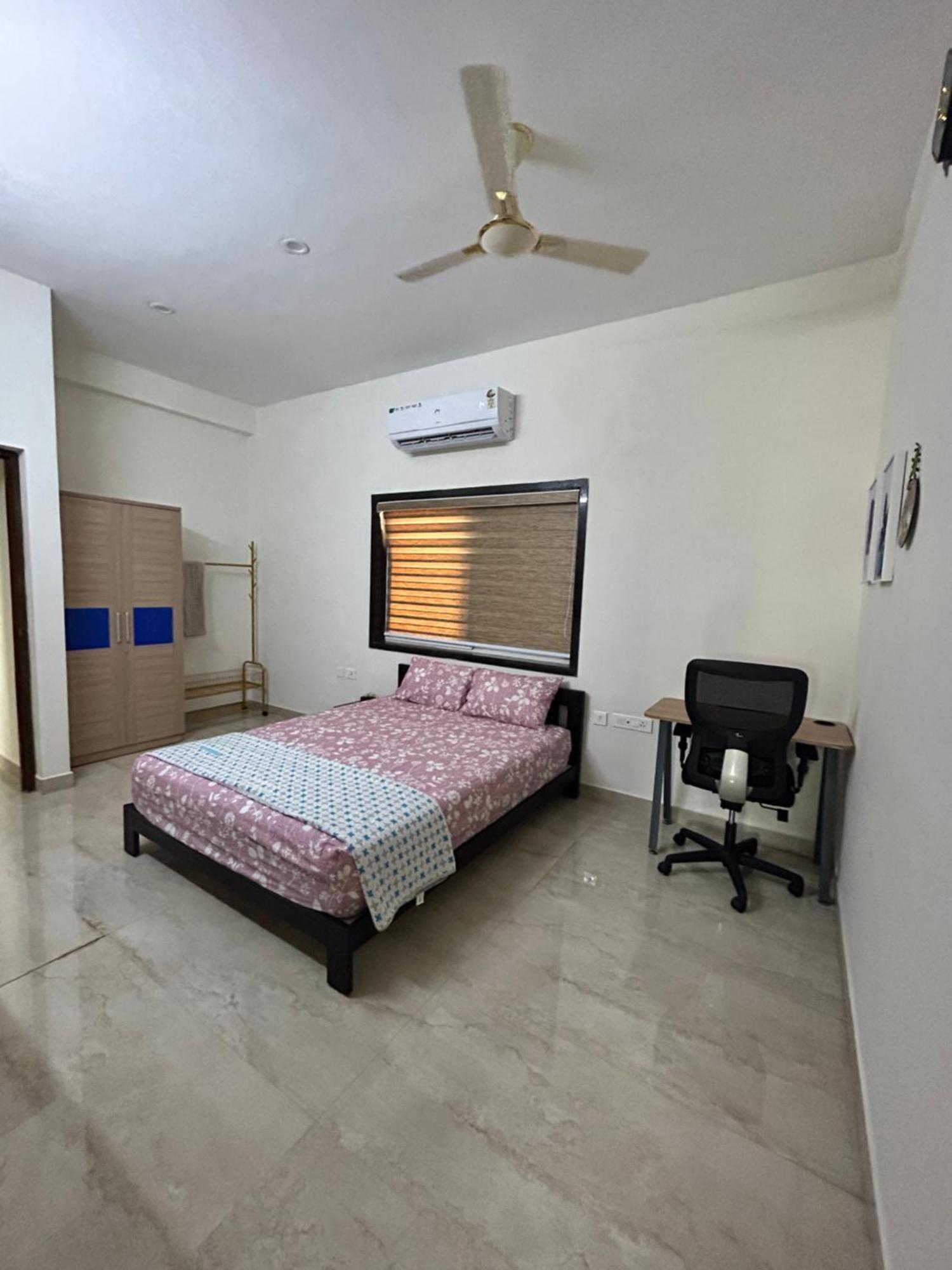 Blissful Home Near Coimbatore Airport ภายนอก รูปภาพ