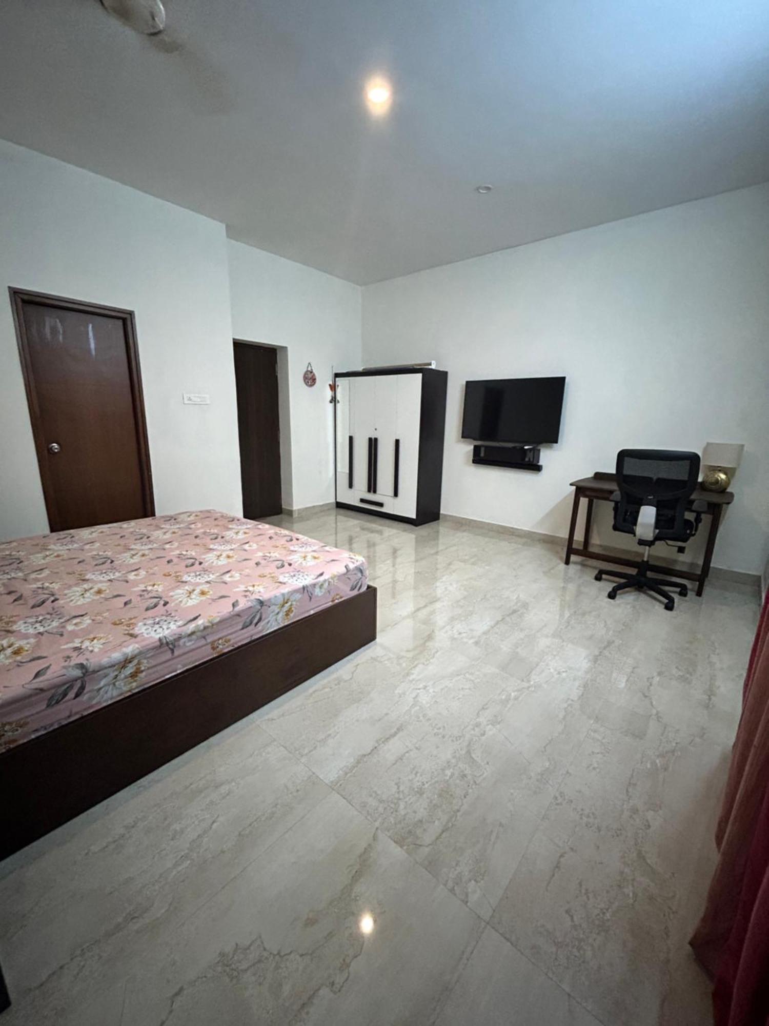 Blissful Home Near Coimbatore Airport ภายนอก รูปภาพ